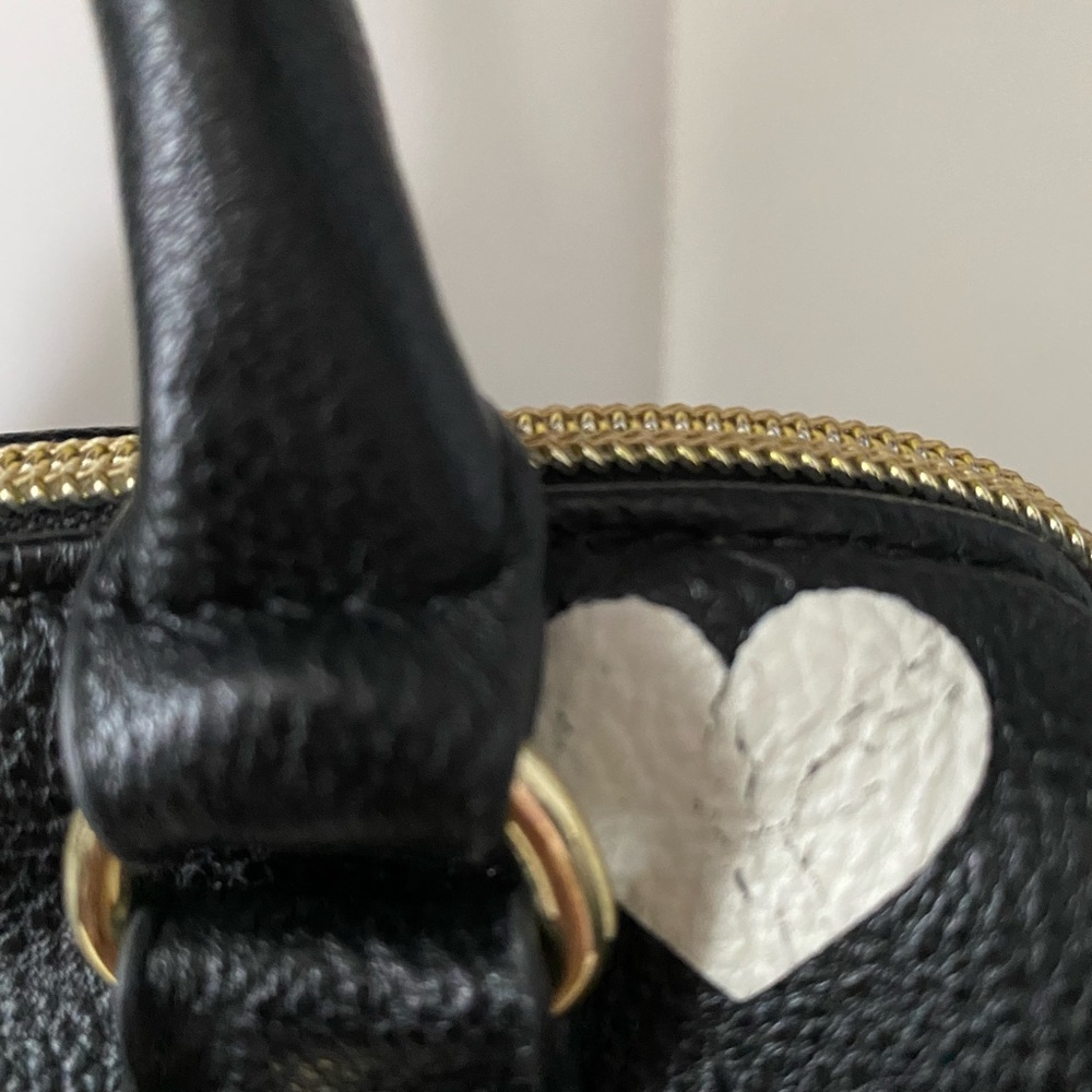 Betsey Johnson Mini Heart Satchel - Picture 7 of 16